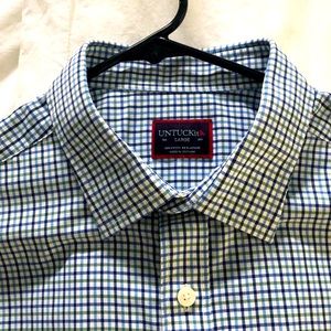 Untuckit button up shirt